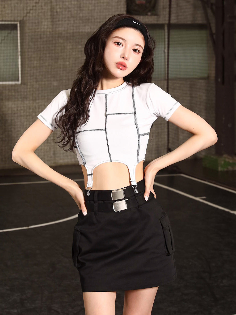 DモチーフクロップドTシャツ - wht