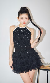モデル：160cm（着用サイズ：FREE　着用カラー：BLK）