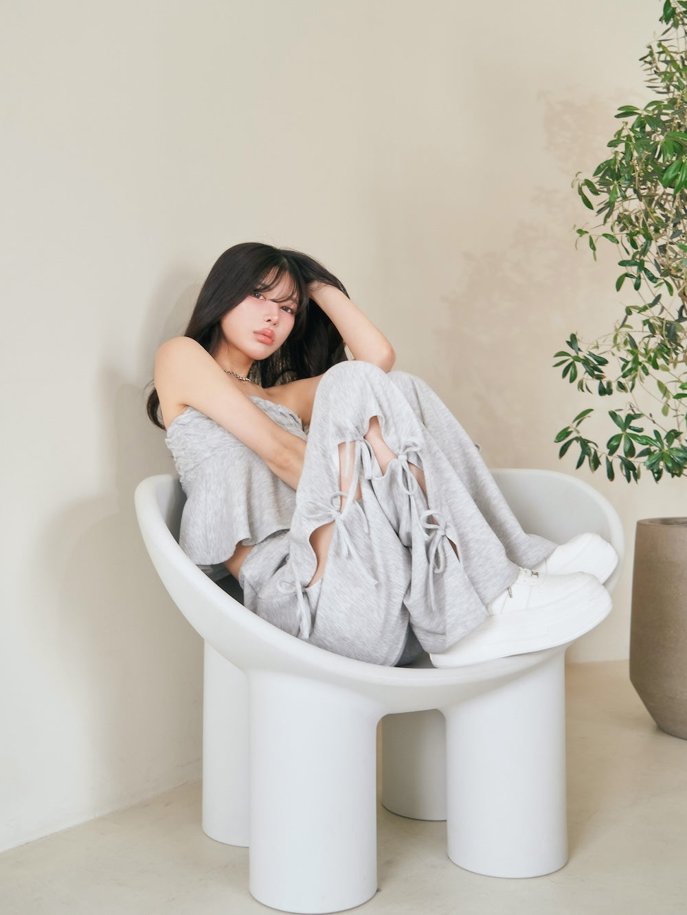 モデル：160cm（着用サイズ：FREE　着用カラー：GRY）