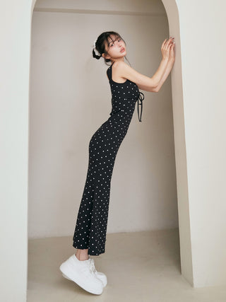 モデル：160cm（着用サイズ：FREE　着用カラー：DOT）