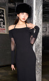 モデル：160cm（着用サイズ：FREE　着用カラー：BLK）