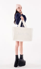 モデル：160cm（着用サイズ：FREE　福袋カラー：WHT）