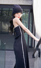 モデル：160cm（着用サイズ：FREE　着用カラー：BLK）