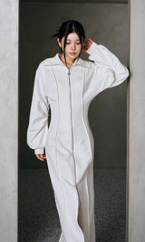 モデル：160cm（着用サイズ：FREE　着用カラー：WHT）