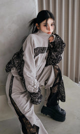 モデル：160cm（着用サイズ：FREE　着用カラー：GRY）