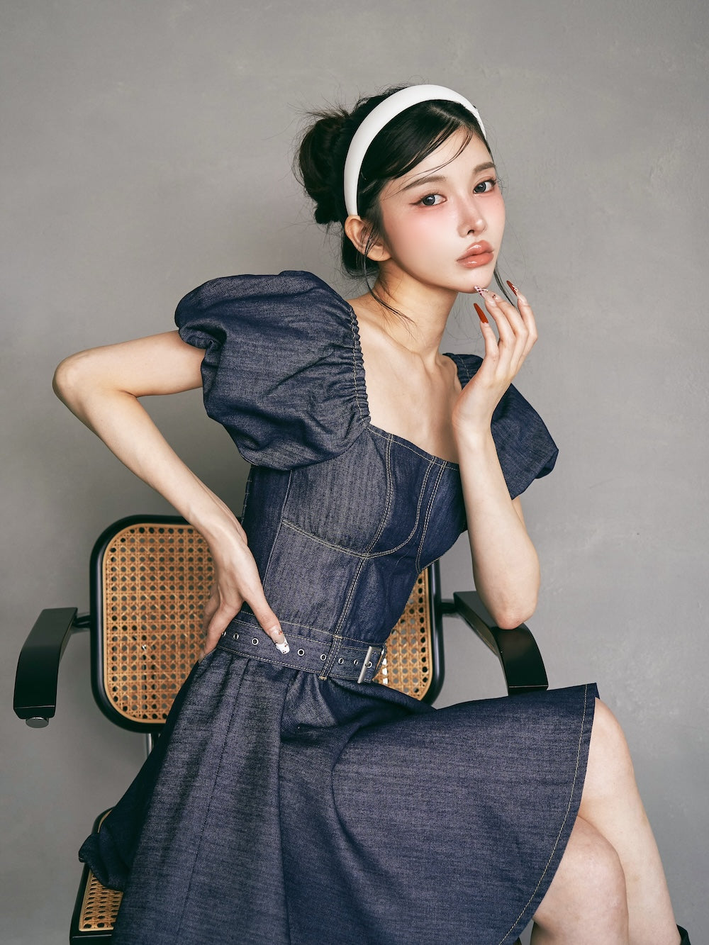 モデル：160cm（着用サイズ：FREE　着用カラー：IND）