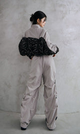モデル：160cm（着用サイズ：FREE　着用カラー：GRY）