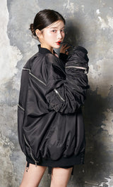 モデル：160cm（着用サイズ：FREE　着用カラー：BLK）