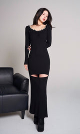 モデル：160cm（着用サイズ：FREE　着用カラー：BLK）