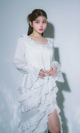 モデル：160cm（着用サイズ：FREE　着用カラー：WHT）
