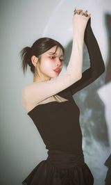 モデル：160cm（着用サイズ：FREE　着用カラー：BLK）