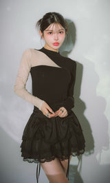 モデル：160cm（着用サイズ：FREE　着用カラー：BLK）