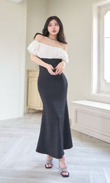 モデル：160cm（着用サイズ：FREE　着用カラー：BLK）