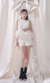 モデル：160cm（着用サイズ：S　着用カラー：WHT）