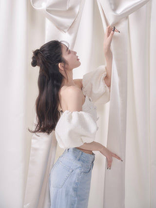 モデル：160cm（着用サイズ：FREE　着用カラー：WHT）