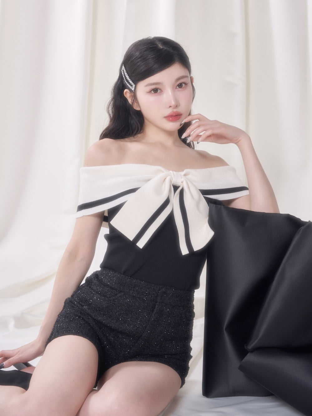 モデル：160cm（着用サイズ：FREE　着用カラー：BLK）