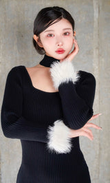 モデル：160cm（着用サイズ：FREE　着用カラー：BLK）