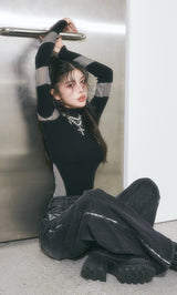 モデル：160cm（着用サイズ：FREE　着用カラー：BLK）
