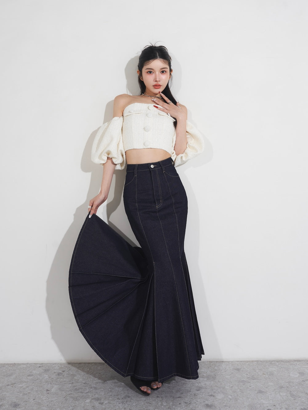 モデル：160cm（着用サイズ：S　着用カラー：IND）