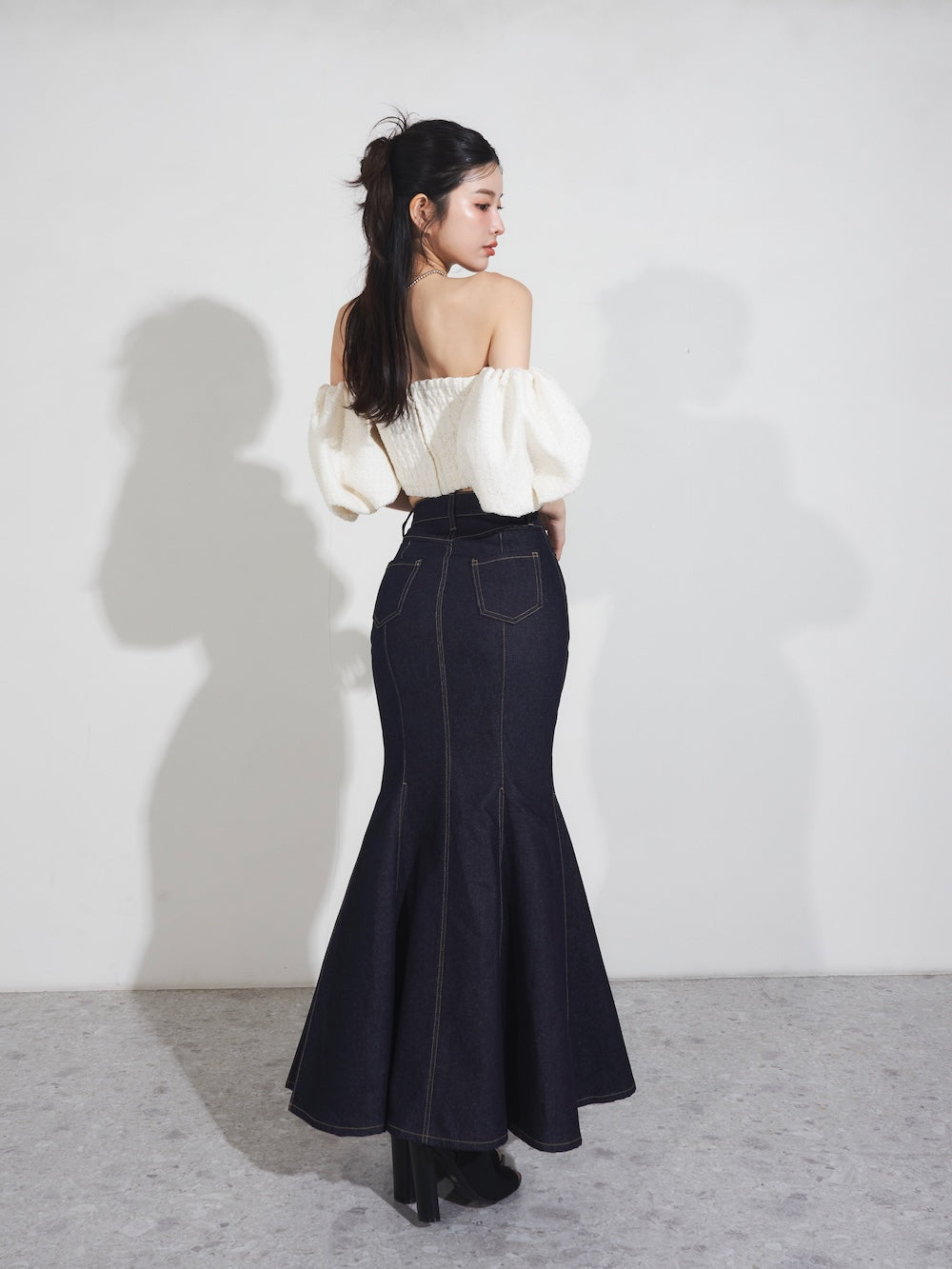 モデル：160cm（着用サイズ：S　着用カラー：IND）