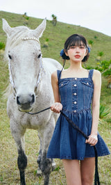 モデル：160cm（着用サイズ：FREE　着用カラー：BLU）