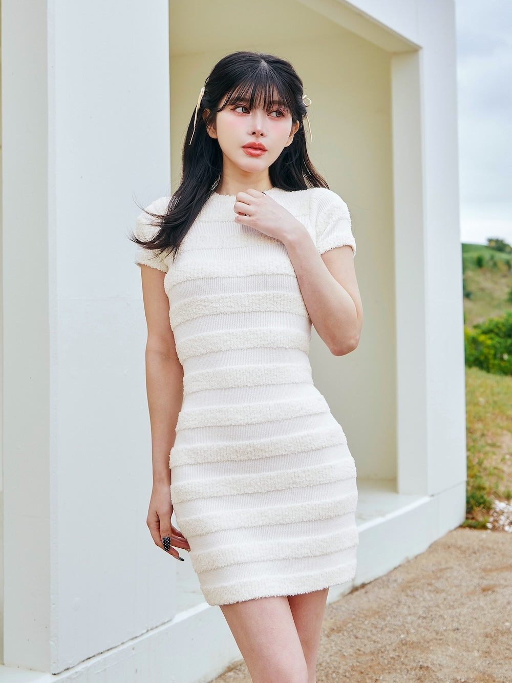 モデル：160cm（着用サイズ：FREE　着用カラー：WHT）