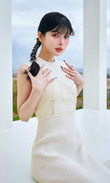 モデル：160cm（着用サイズ：FREE　着用カラー：IVO）