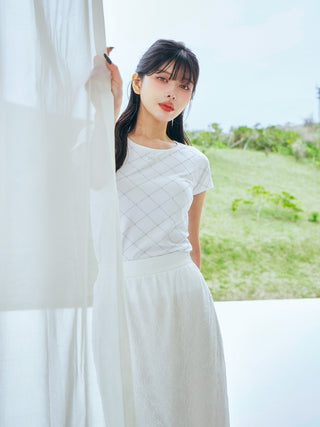 モデル：160cm（着用サイズ：FREE　着用カラー：WHT）