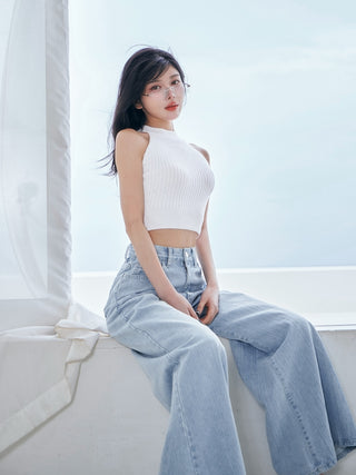 モデル：160cm（着用サイズ：FREE　着用カラー：WHT）
