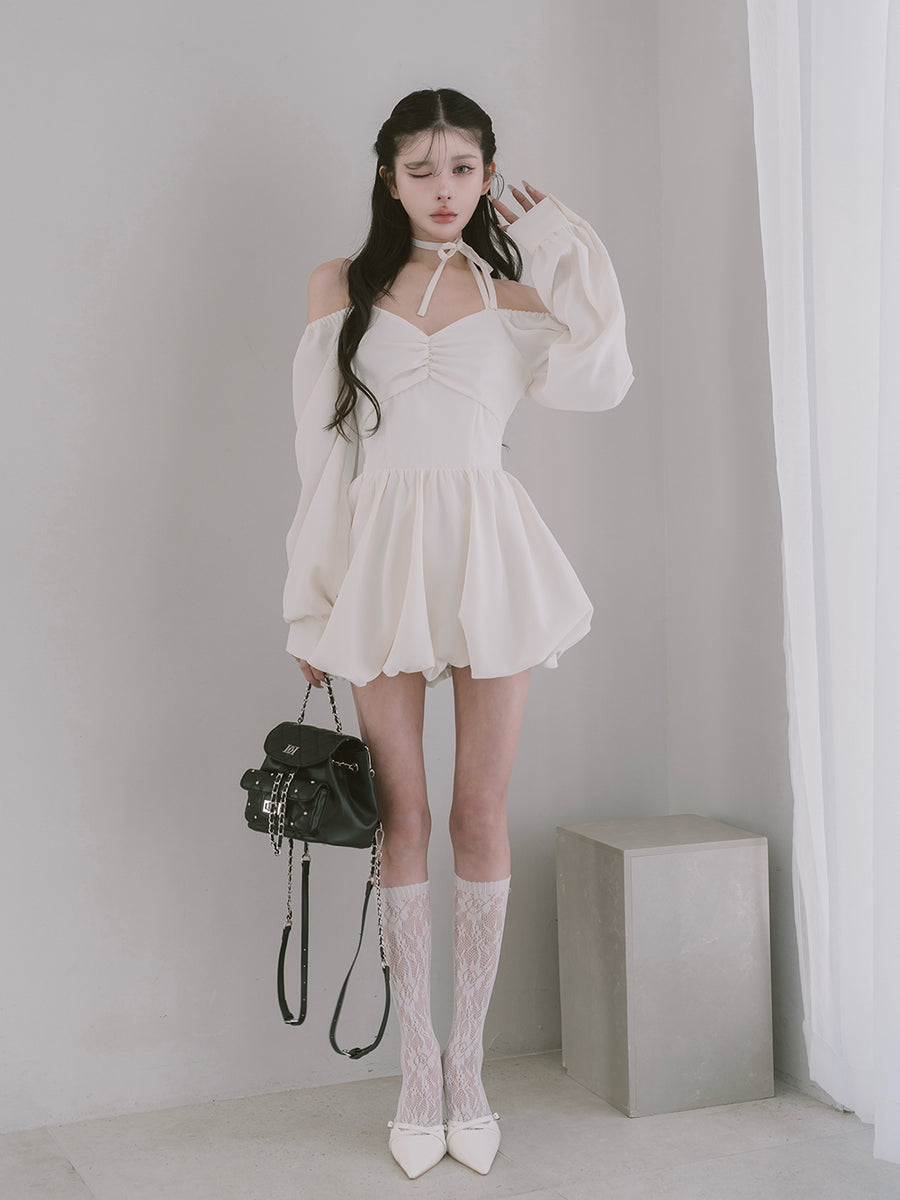 モデル：160cm（着用サイズ：FREE　着用カラー：IVO）