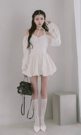 モデル：160cm（着用サイズ：FREE　着用カラー：IVO）