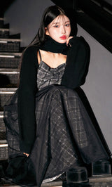 モデル：160cm（着用サイズ：FREE　着用カラー：BLK）