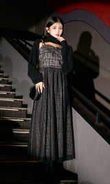 モデル：160cm（着用サイズ：FREE　着用カラー：BLK）