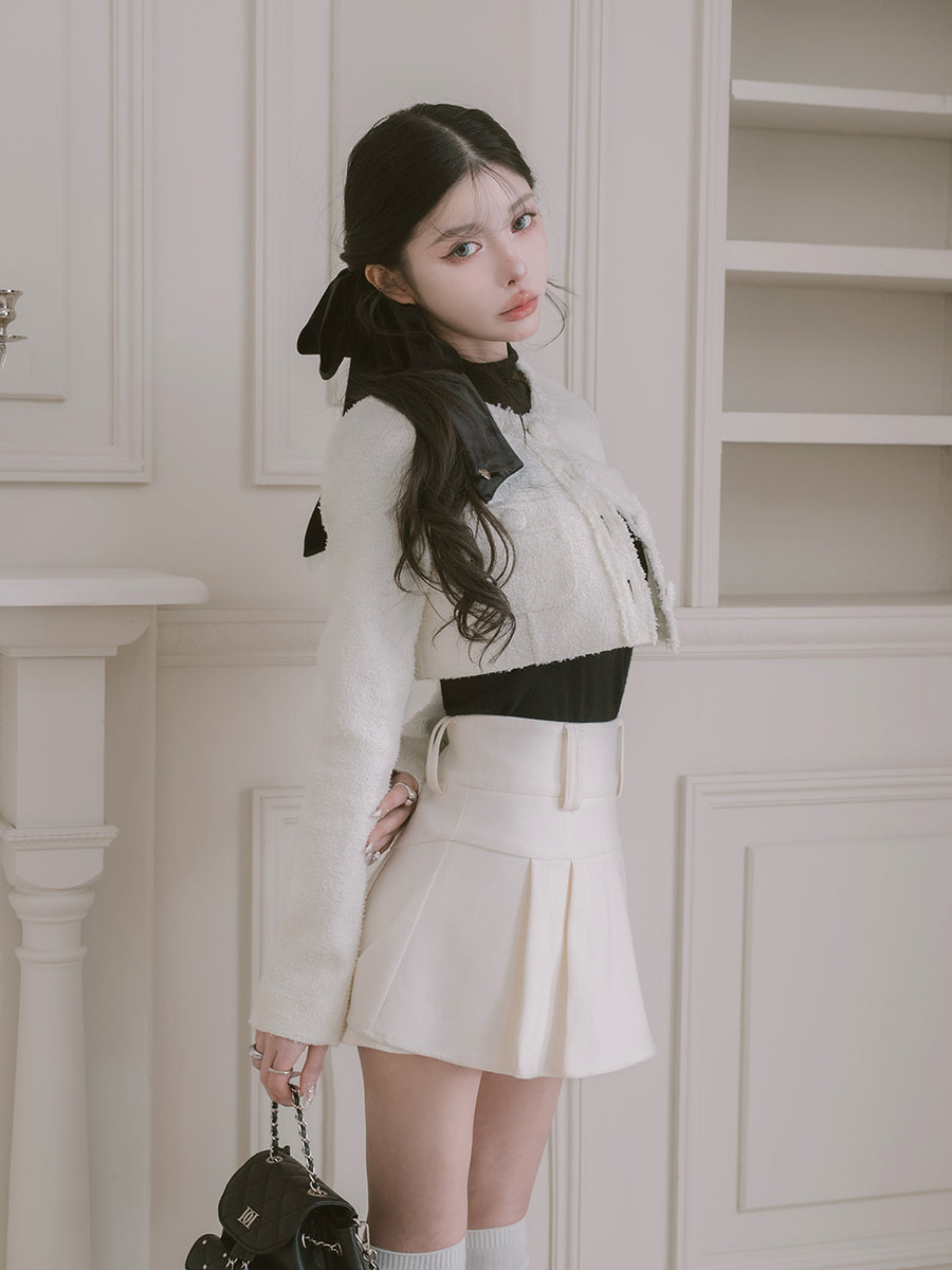 モデル：160cm（着用サイズ：FREE　着用カラー：IVO）