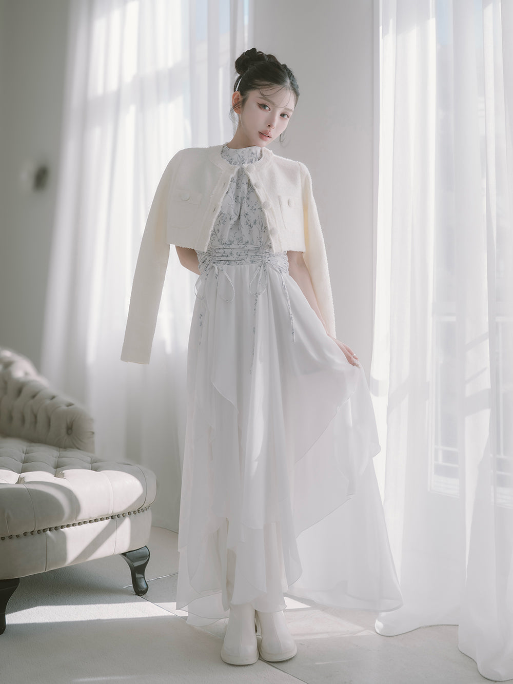 モデル：160cm（着用サイズ：FREE　着用カラー：IVO）