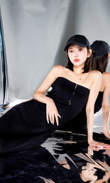 モデル：160cm（着用サイズ：FREE　着用カラー：BLK）