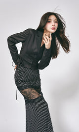モデル：160cm（着用サイズ：FREE　着用カラー：BLK）