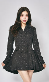 モデル：160cm（着用サイズ：FREE　着用カラー：DOT）