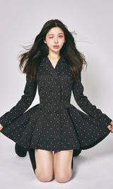モデル：160cm（着用サイズ：FREE　着用カラー：DOT）