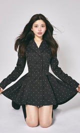 モデル：160cm（着用サイズ：FREE　着用カラー：DOT）