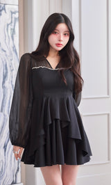 モデル：160cm（着用サイズ：FREE　着用カラー：BLK）