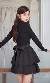 モデル：160cm（着用サイズ：FREE　着用カラー：BLK）