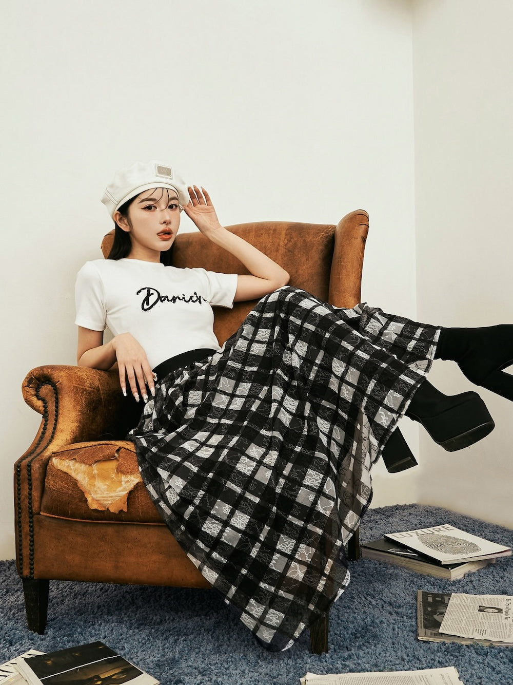 エンブロイダリーパールTシャツ – Darich