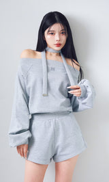 モデル：160cm（着用サイズ：FREE　着用カラー：GRY）
