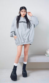 モデル：160cm（着用サイズ：FREE　着用カラー：GRY）