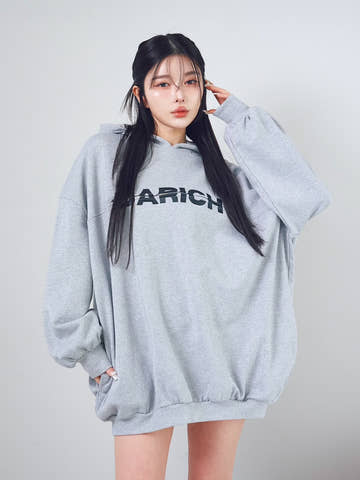 モデル：160cm（着用サイズ：FREE　着用カラー：GRY）