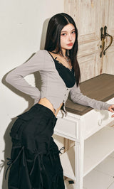 モデル：160cm（着用サイズ：S　着用カラー：BLK）