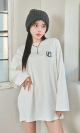 モデル：160cm（着用サイズ：FREE　着用カラー：WHT）