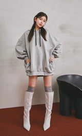 モデル：160cm（着用サイズ：FREE　着用カラー：GRY）