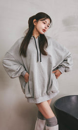 モデル：160cm（着用サイズ：FREE　着用カラー：GRY）